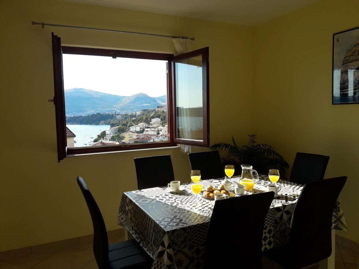 Apartments Gracia & Toni Trogir Extérieur photo