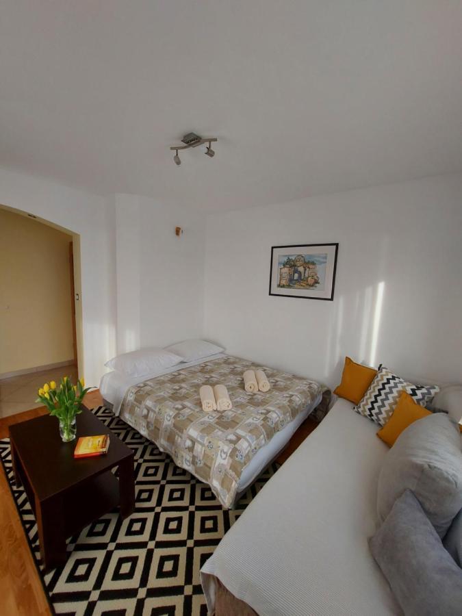 Apartments Gracia & Toni Trogir Extérieur photo