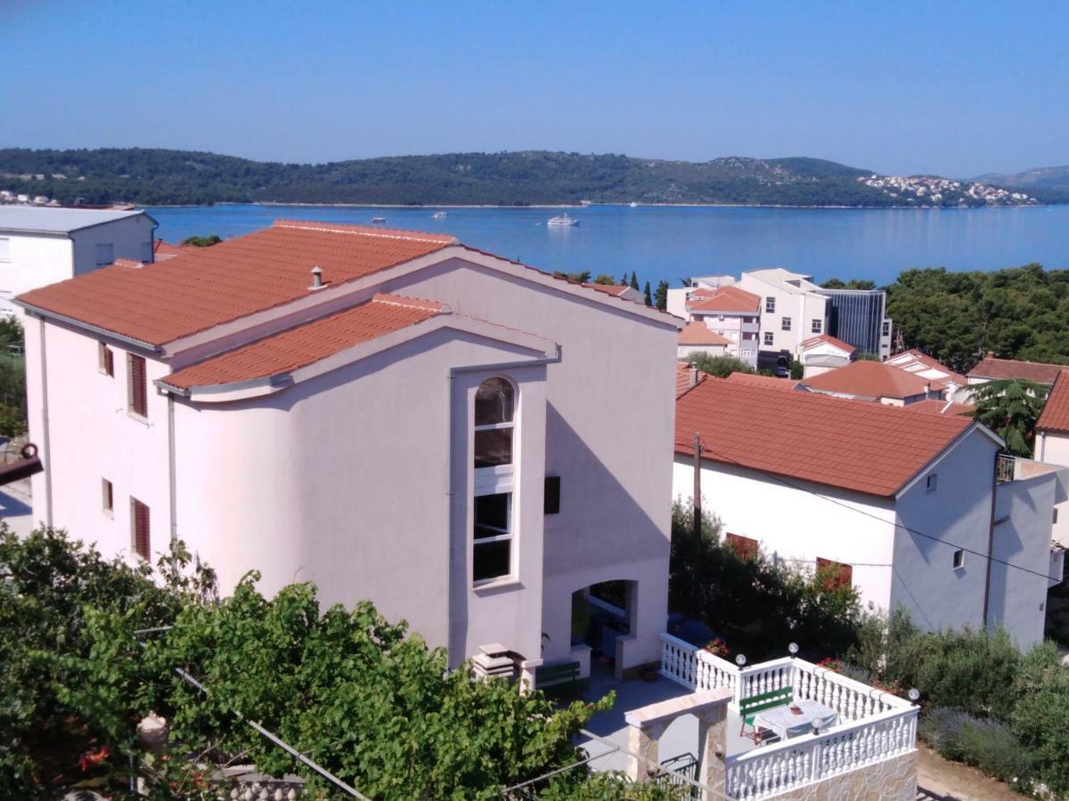 Apartments Gracia & Toni Trogir Extérieur photo
