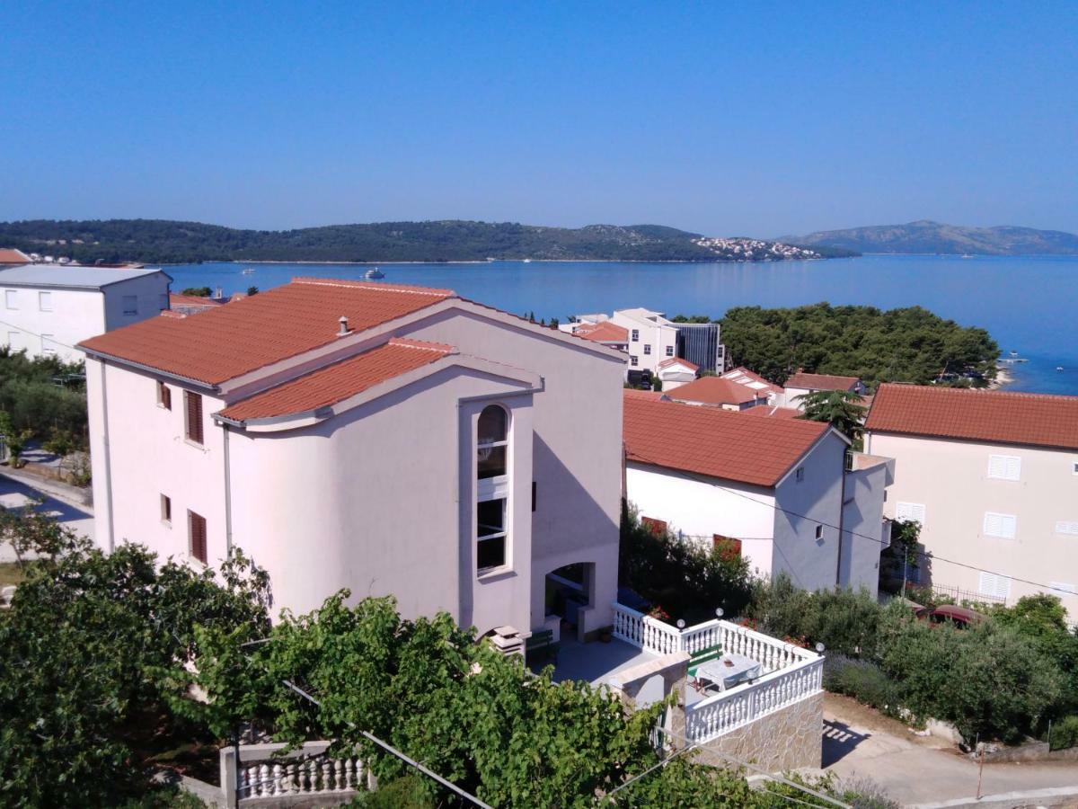 Apartments Gracia & Toni Trogir Extérieur photo