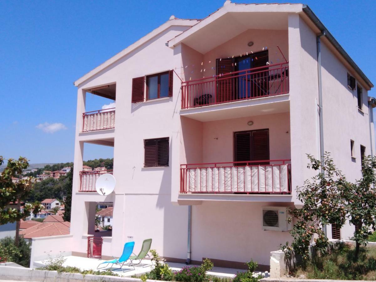 Apartments Gracia & Toni Trogir Extérieur photo
