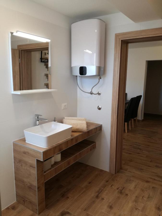 Apartments Gracia & Toni Trogir Extérieur photo